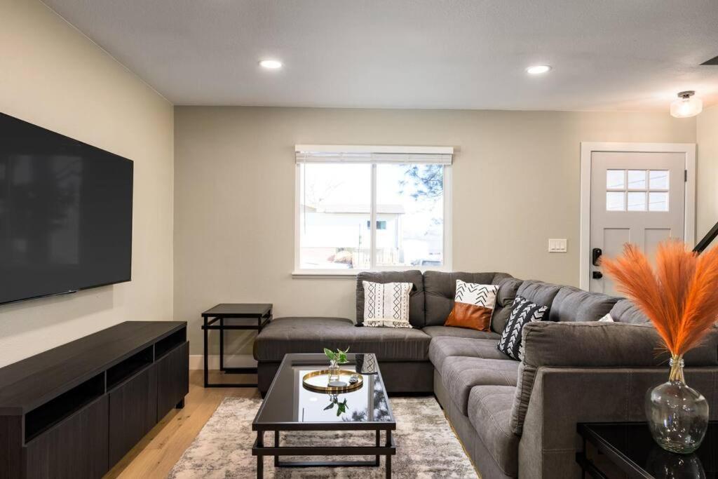 Cheerful Denver Hideaway W 2 Queen Beds Unit B Арвада Екстериор снимка